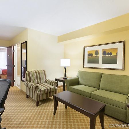 Country Inn & Suites By Radisson, Wytheville, Va ภายนอก รูปภาพ