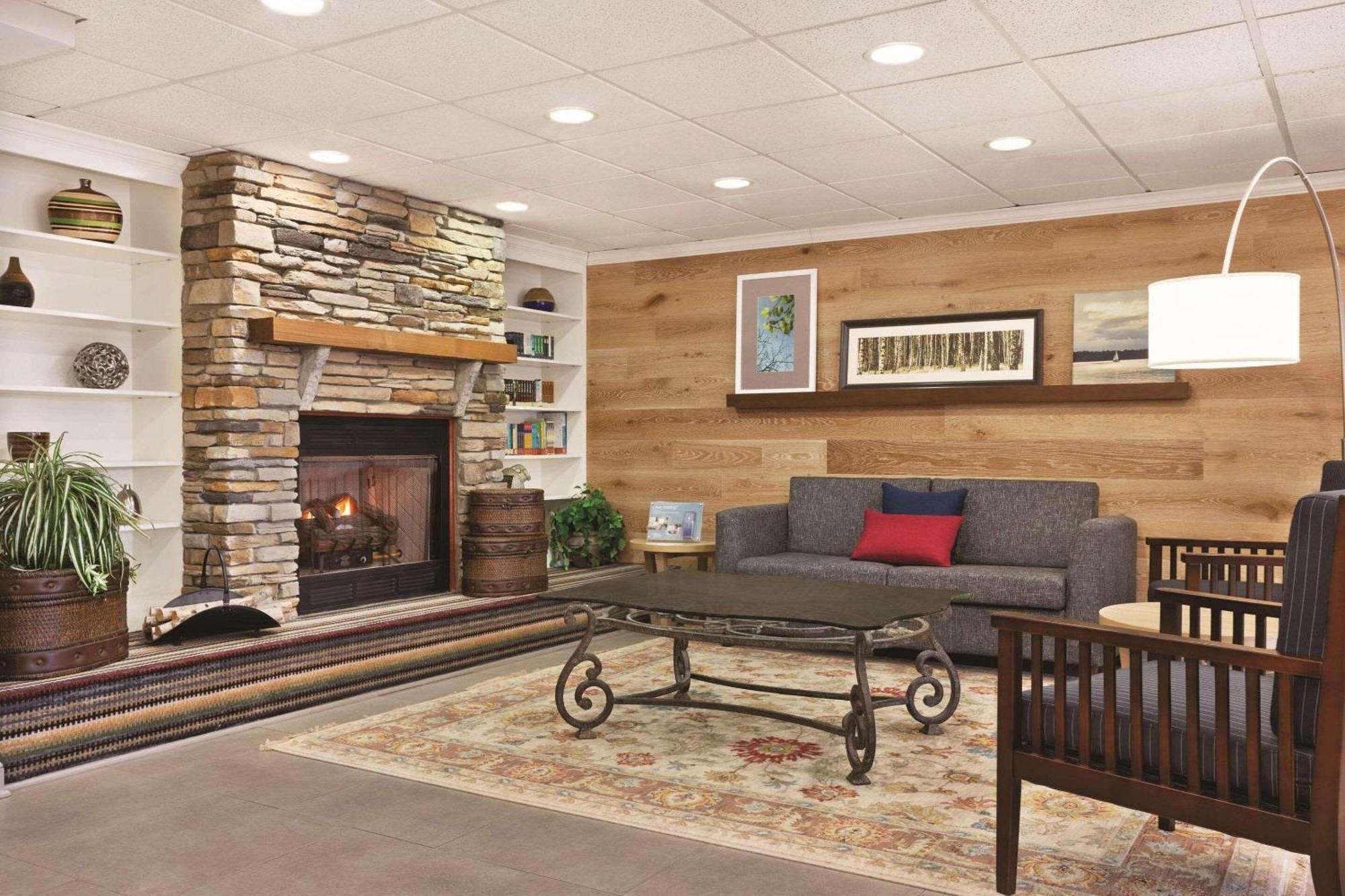 Country Inn & Suites By Radisson, Wytheville, Va ภายนอก รูปภาพ