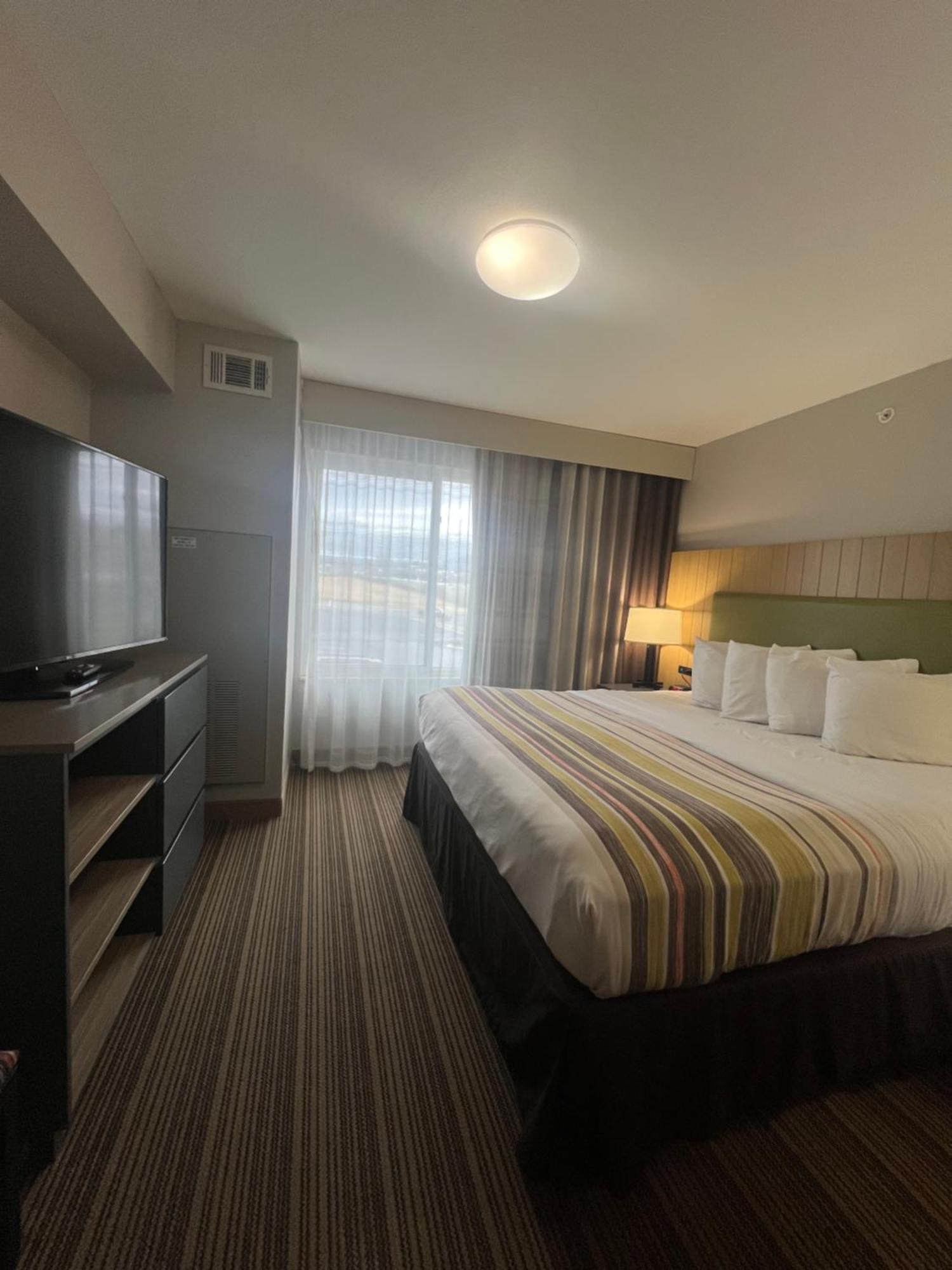 Country Inn & Suites By Radisson, Wytheville, Va ภายนอก รูปภาพ