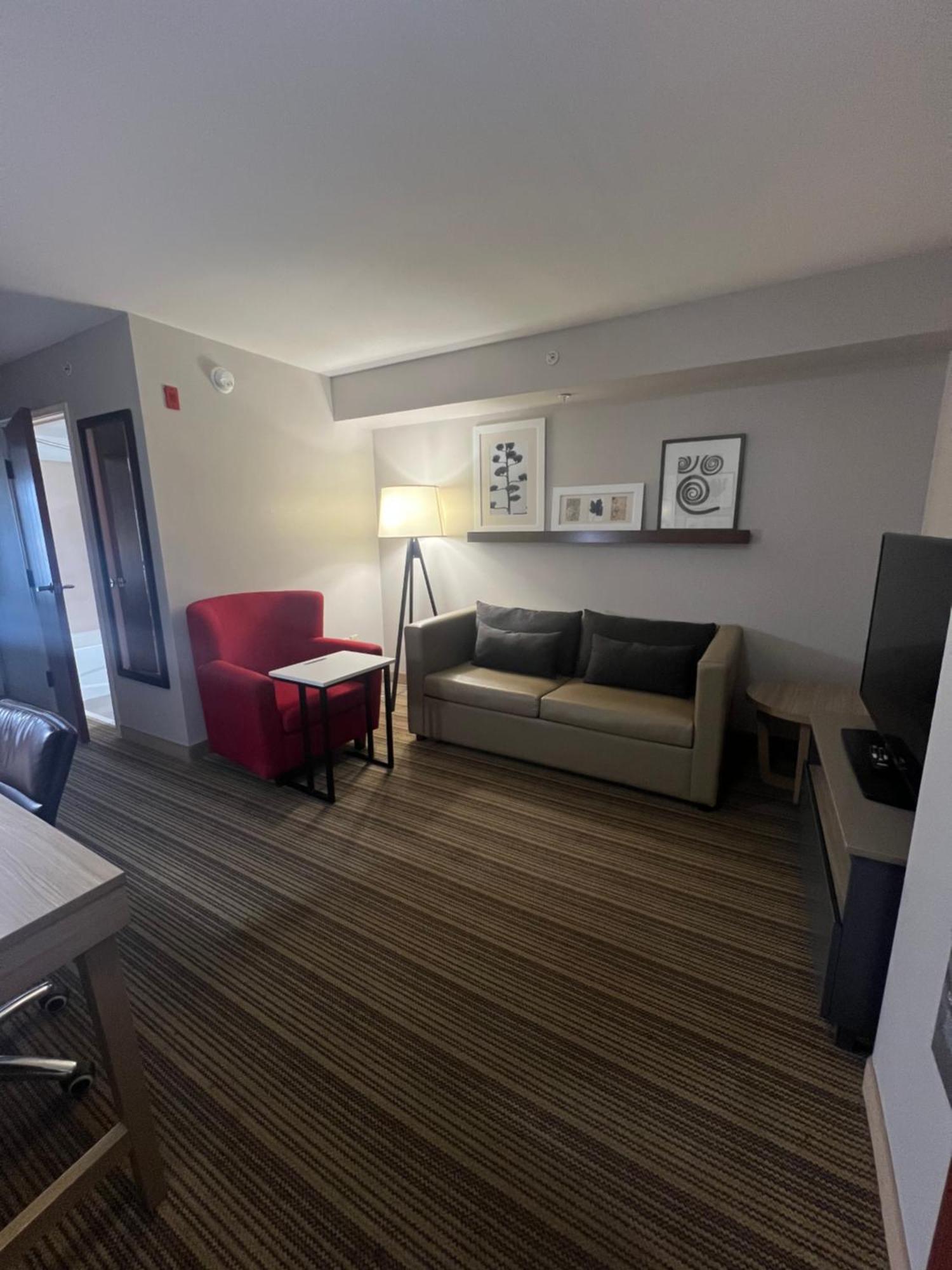 Country Inn & Suites By Radisson, Wytheville, Va ภายนอก รูปภาพ
