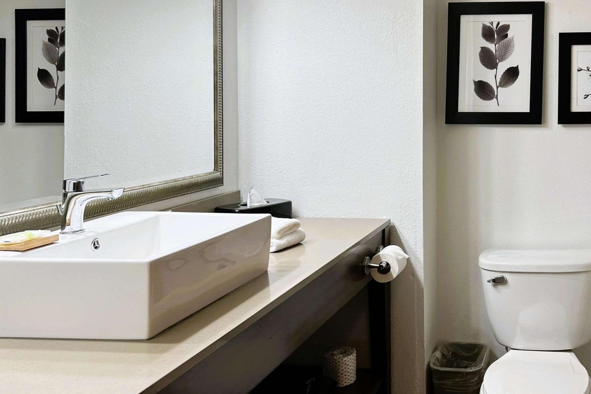 Country Inn & Suites By Radisson, Wytheville, Va ภายนอก รูปภาพ