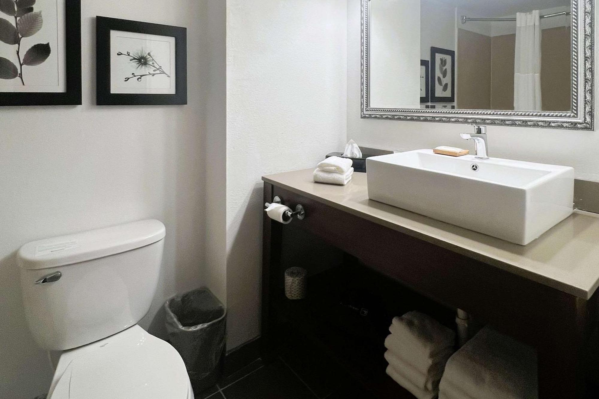 Country Inn & Suites By Radisson, Wytheville, Va ภายนอก รูปภาพ